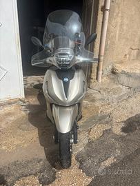 Piaggio beverly 300