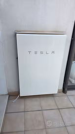 Batteria di accumulo Tesla Powerwall 2