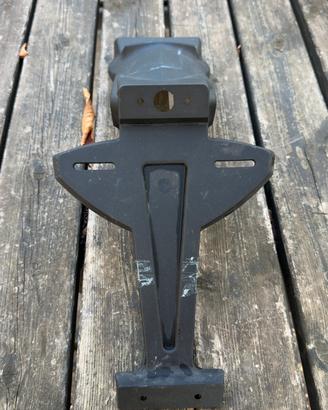 Portatarga e stop posteriore yamaha triker 250