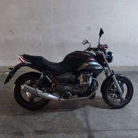 Moto Guzzi Breva 750