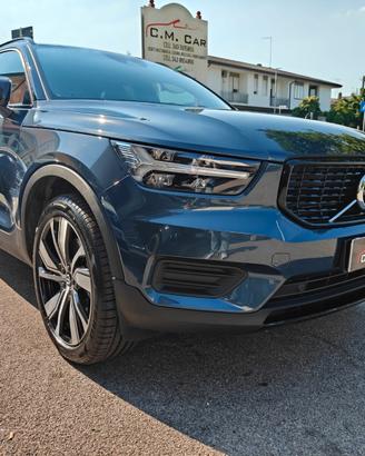 Volvo XC40 T5 Recharge Plug-in Hybrid automatico R