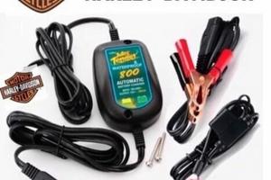 Caricabatterie Mantenitore Battery Tender 800 12V 