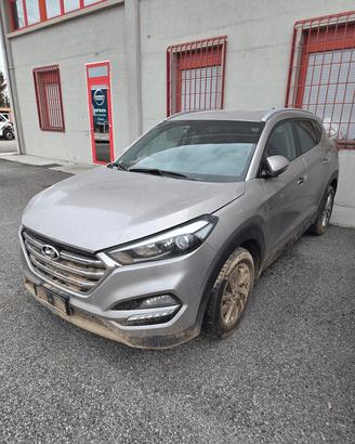 HYUNDAI TUCSON DEL 2016 PER RICAMBI