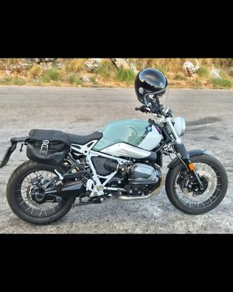 R nine T scrambler