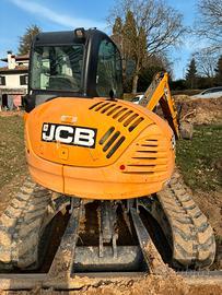 Escavatore jcb 8085