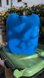 Taniche in plastica 25 litri 