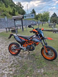 ktm690smc