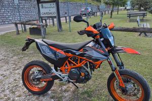 ktm690smc