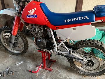 Xr600