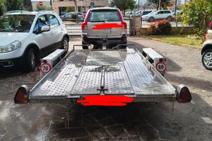 Carrello per trasporto autovetture