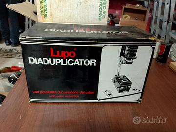 Lupo duplicatore per  dispositive 