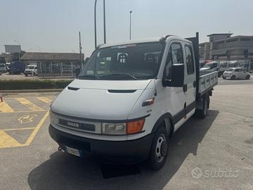 Iveco daily 35c13 doppia cabina ribaltabile