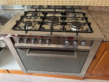 Cucina monoblocco Hotpoint Ariston 90 cm Inox