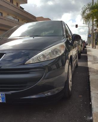Peugeot 207 1.4 diesel 5 porte