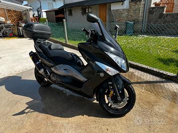 Yamaha TMAX