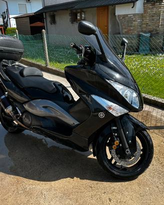 Yamaha TMAX