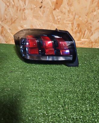 stop Fanale Posteriore dx sx Peugeot 208 2019-24