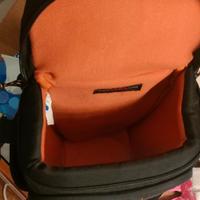 Custodia per Reflex/ mirrorless LOWEPRO