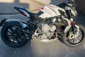 MV Agusta brutale 800 come nuova