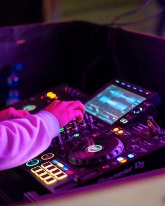 Console DJ RX3 + Case – Perfette Condizioni