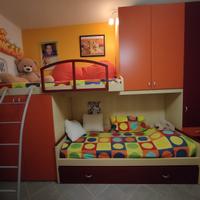 Cameretta a ponte con 3 letti