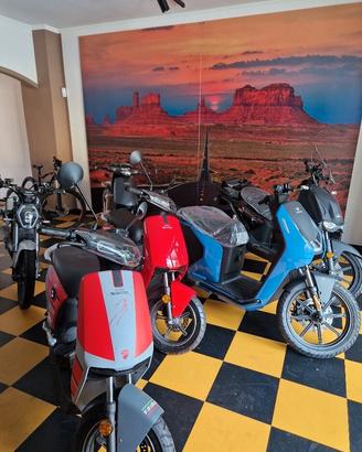 VMOTO SOCO PRONTA CONSEGNA CON SCONTO ECOBONUS 40%