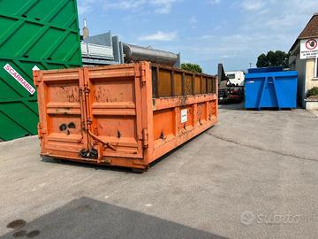 CONTAINER SCARRABILE USATO A CIELO APERTO