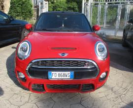 Mini Cabrio John Cooper Works S