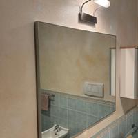 Specchio con lampada