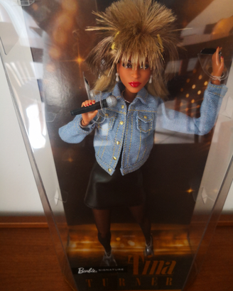 Barbie Signature Tina Turner - Mattel