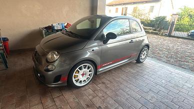 Fiat 500 Abarth tenuta maniacalmente 