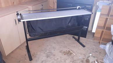 Taglierina a lama rotante