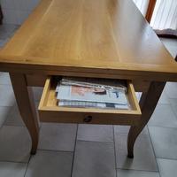 Tavolo di legno massiccio di rovere