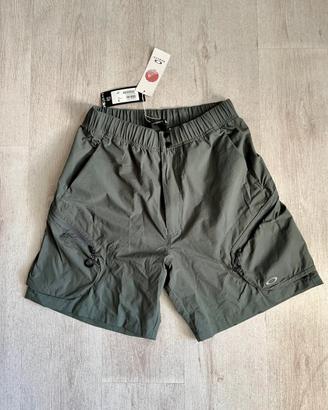 Oakely Fgl Factor Shorts 6.0