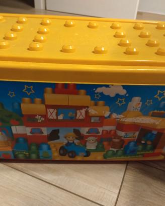 Mega Bloks costruzioni con mega baule fattoria 