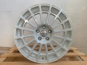 Cerchi in lega EVO Corse Monte Corse 8x18 Yaris GR