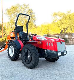 Trattore ANTONIO CARRARO modello TIGRE 3200