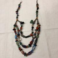 Collana tribale fatta a mano