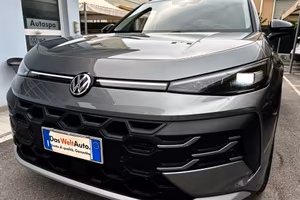 Volkswagen T-Roc 1.5 eTSI ACT DSG Style 2026