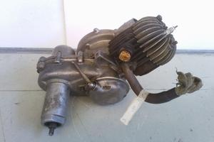 VESPA 125 Bacchetta Motore V1M