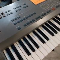 Korg Is40 Interactive (NOTA: DA REVISIONARE) 