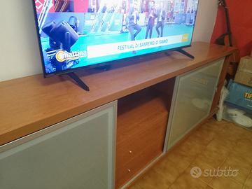 soggiorno moderno panna e noce 