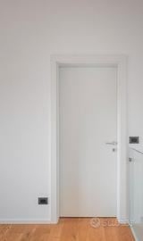  Porta interna in legno in alta qualità 