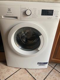Lavatrice Electrolux 8kg nuova