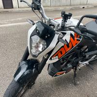 Ktm duke 125