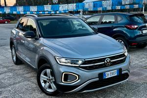 " DA VETRINA " Volkswagen T-Roc 2.0 TDI Style