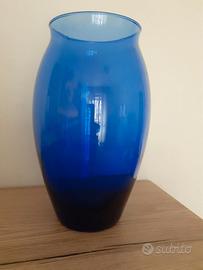 Vaso blu