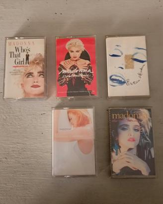 Lotto Madonna musicassette e vinili 45 giri