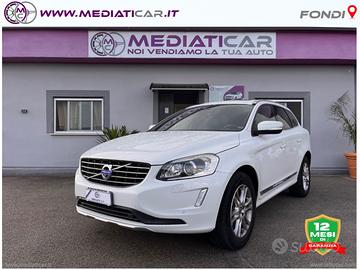 VOLVO XC60 D5 AWD Geartronic Momentum