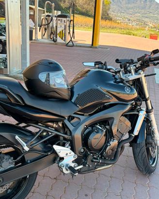 Yamaha FZ6